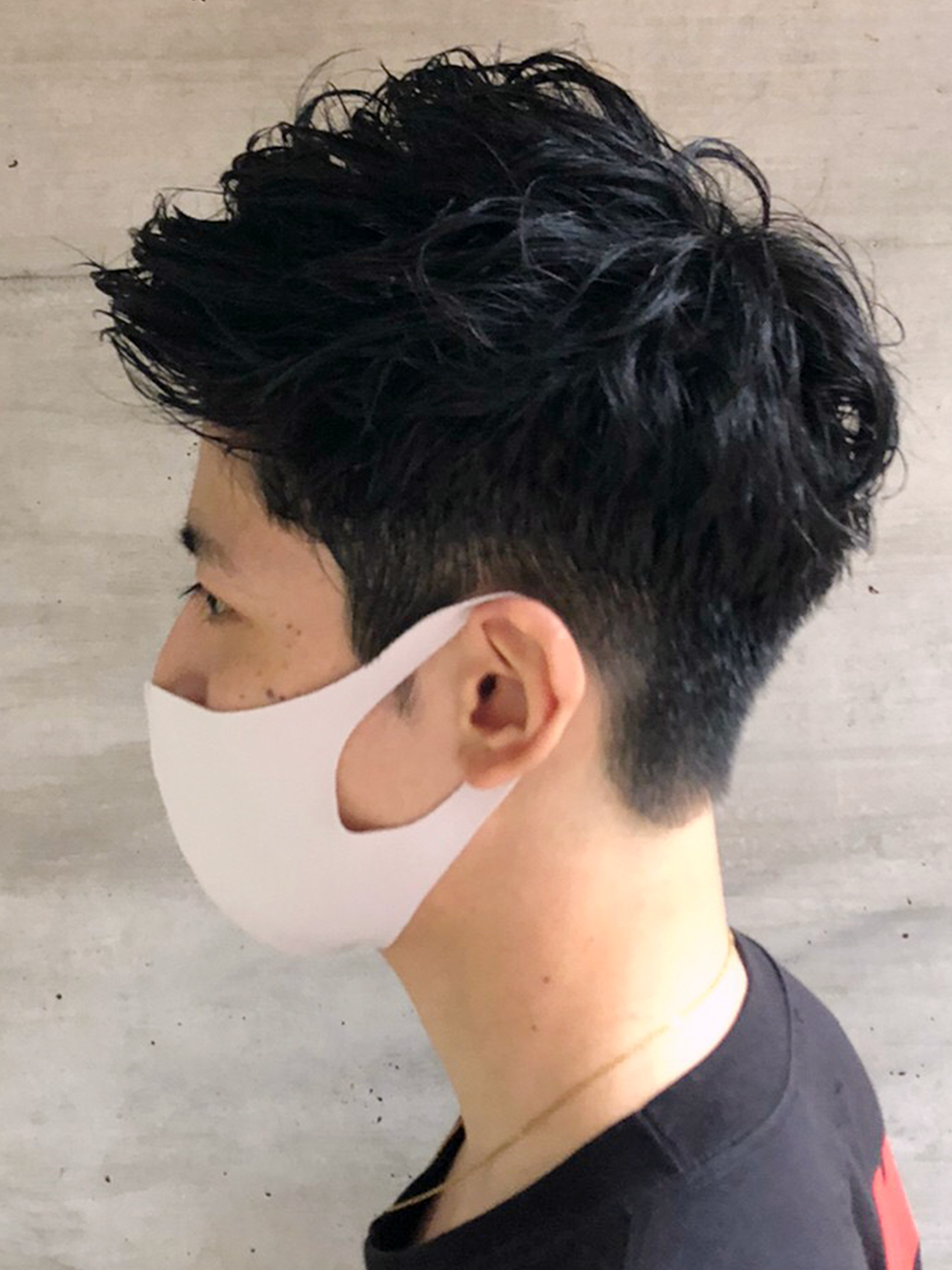 ナチュラル無造作パーマ黒髪ツーブロックくせ毛風